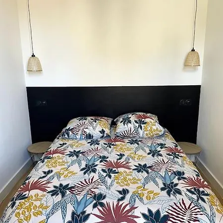 Marlene Coeur Vieil Antibes, Quartier Sympa, Renove Et Convivial , Clim, Balcon * Antibes