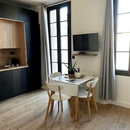Marlene Coeur Vieil Antibes, Quartier Sympa, Renove Et Convivial , Clim, Balcon