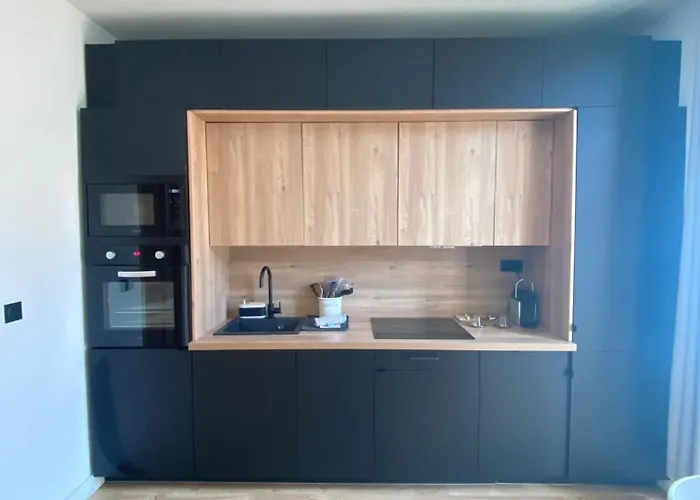 Le Vauban, Vieil Antibes, Dynamique, Renove Et Convivial , Clim, Balcon 公寓 *